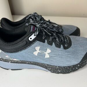 Under Armour Charged Escape 3 EVO HS running shoes